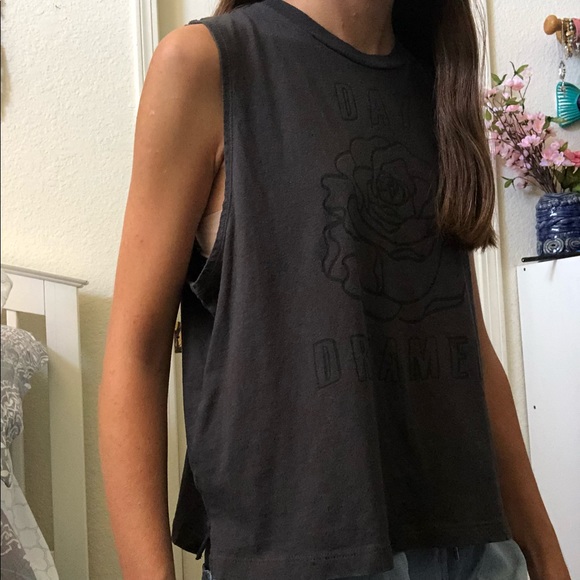 Kendall & Kylie Day Dreamer Muscle Tee - Picture 8 of 8